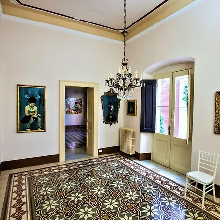The In Vi Art Gallery