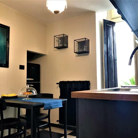 The In Vi Art Gallery Apartment *