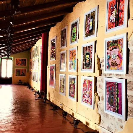 The In Vi Art Gallery Apartment *